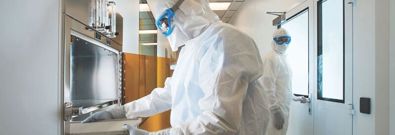 Six Tips for Selecting Cleanroom Apparel